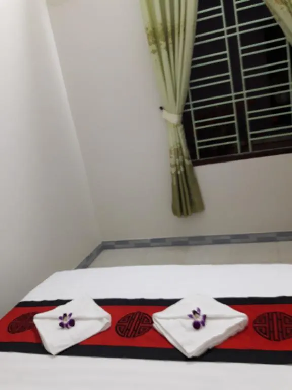 Red Ceramics Homestay Χόι Αν